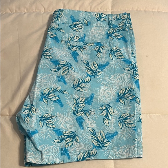 NWT Caribbean Joe Tropical Print Shorts Trio - Picture 10 of 13